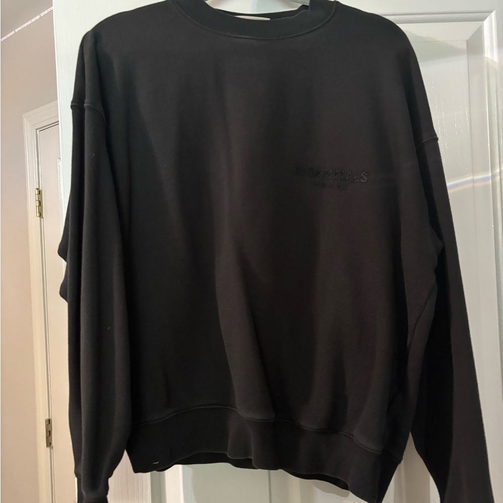 Essentials Crewneck